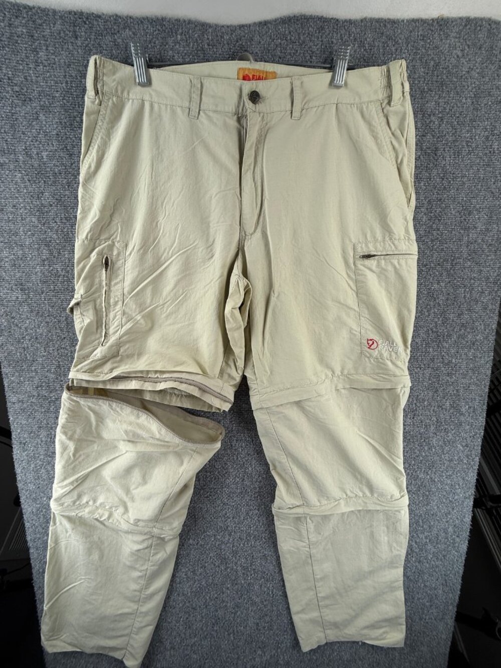 Fjallraven 82736 Beige 52 Straight Leg Pants Woven Nylon Cotton Logo ACTL 36x31